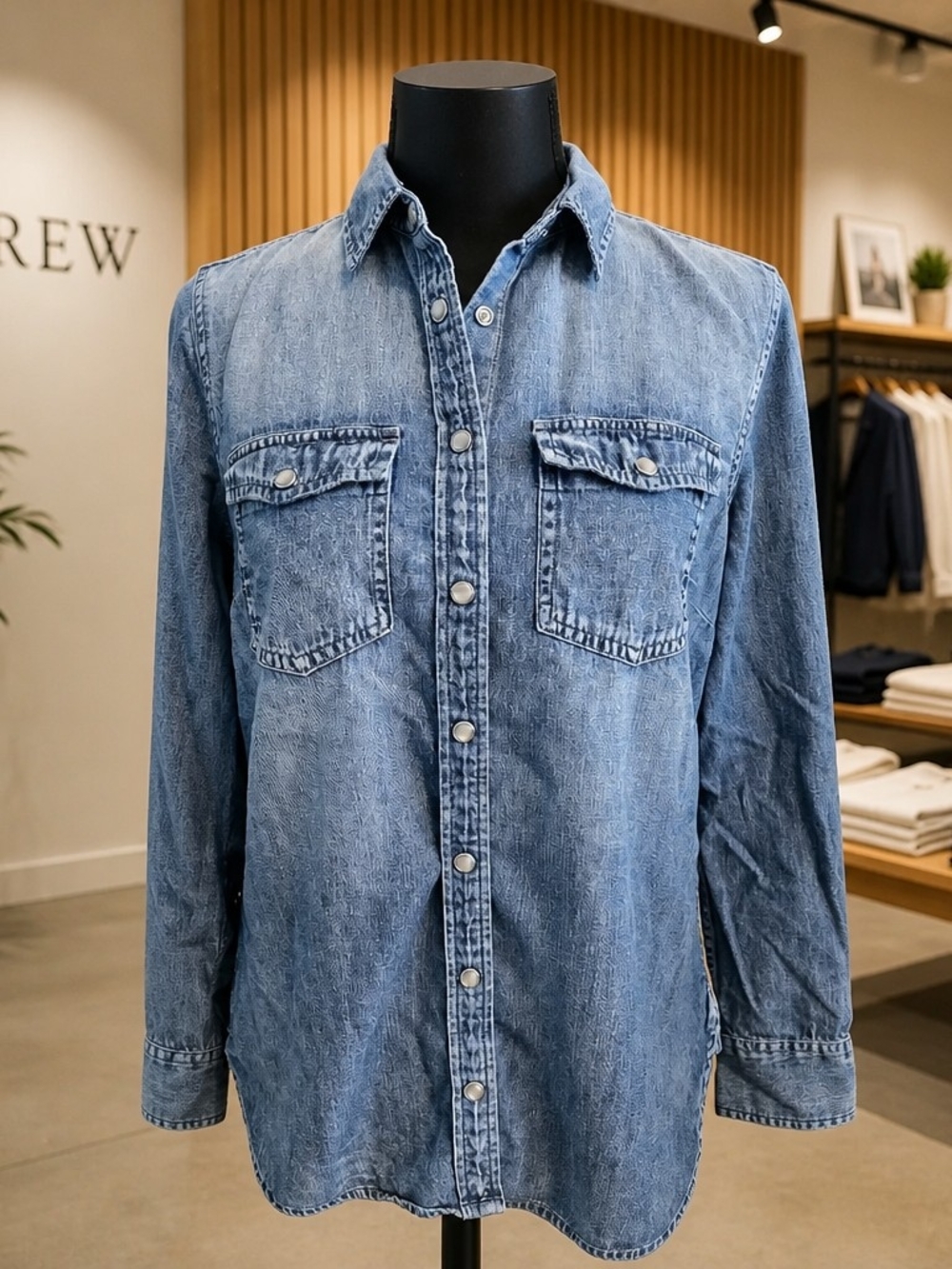J.CREW Western Chambray Shirt Womens 4 Blue Classic Pearl Snap Workwear Outdoor